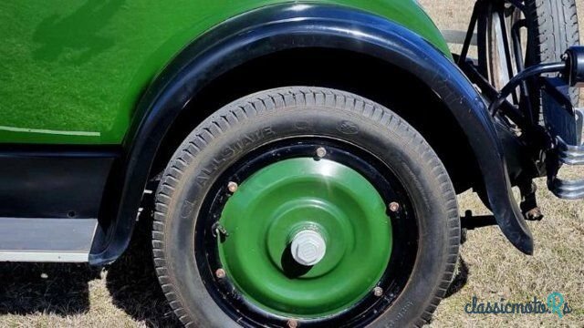 1928' Studebaker photo #2