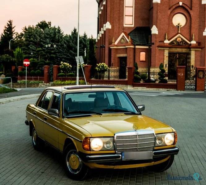 1978' Mercedes-Benz W123 photo #5