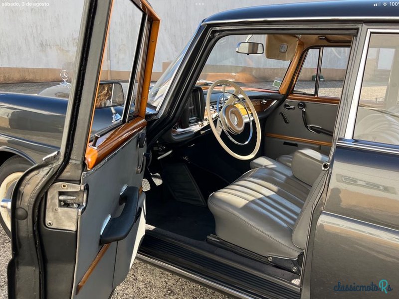 1966' Mercedes-Benz 220 photo #3