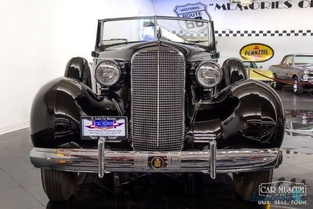 1937' Cadillac Series 85 photo #4