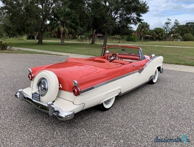 1956' Ford Fairlane photo #6