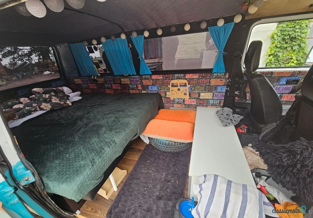 1980' Volkswagen Transporter photo #5