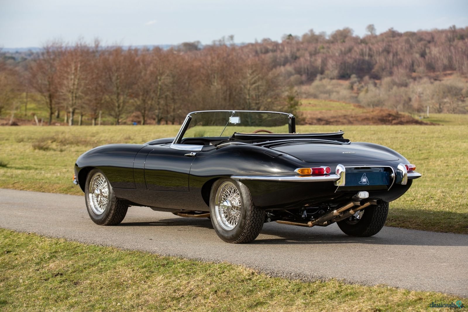 1964' Jaguar E-Type Series One photo #4