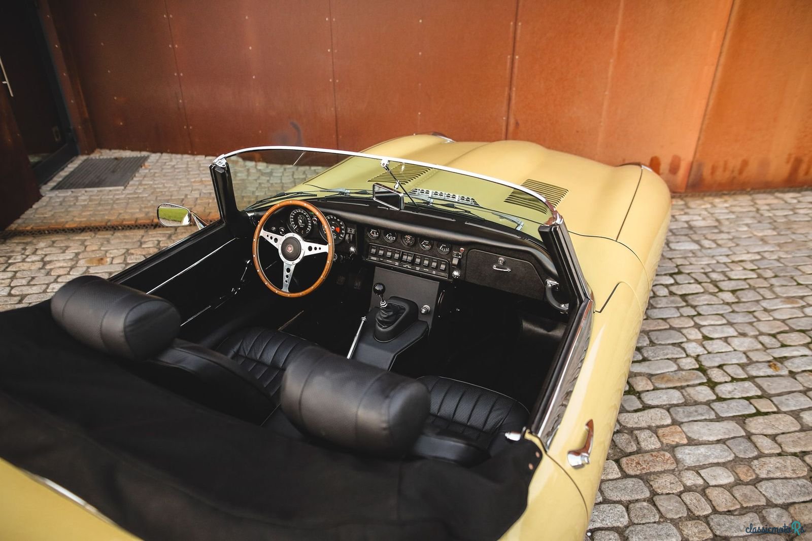 1969' Jaguar E-Type photo #2