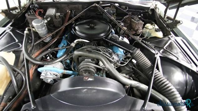 1977' Cadillac De Ville photo #1