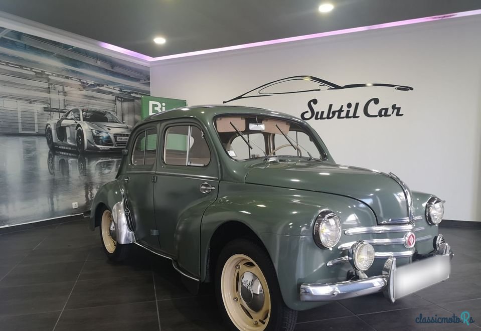 1954' Renault 4 photo #2
