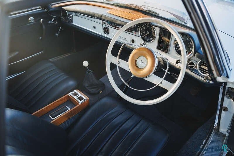 1964' Mercedes-Benz 230 photo #2