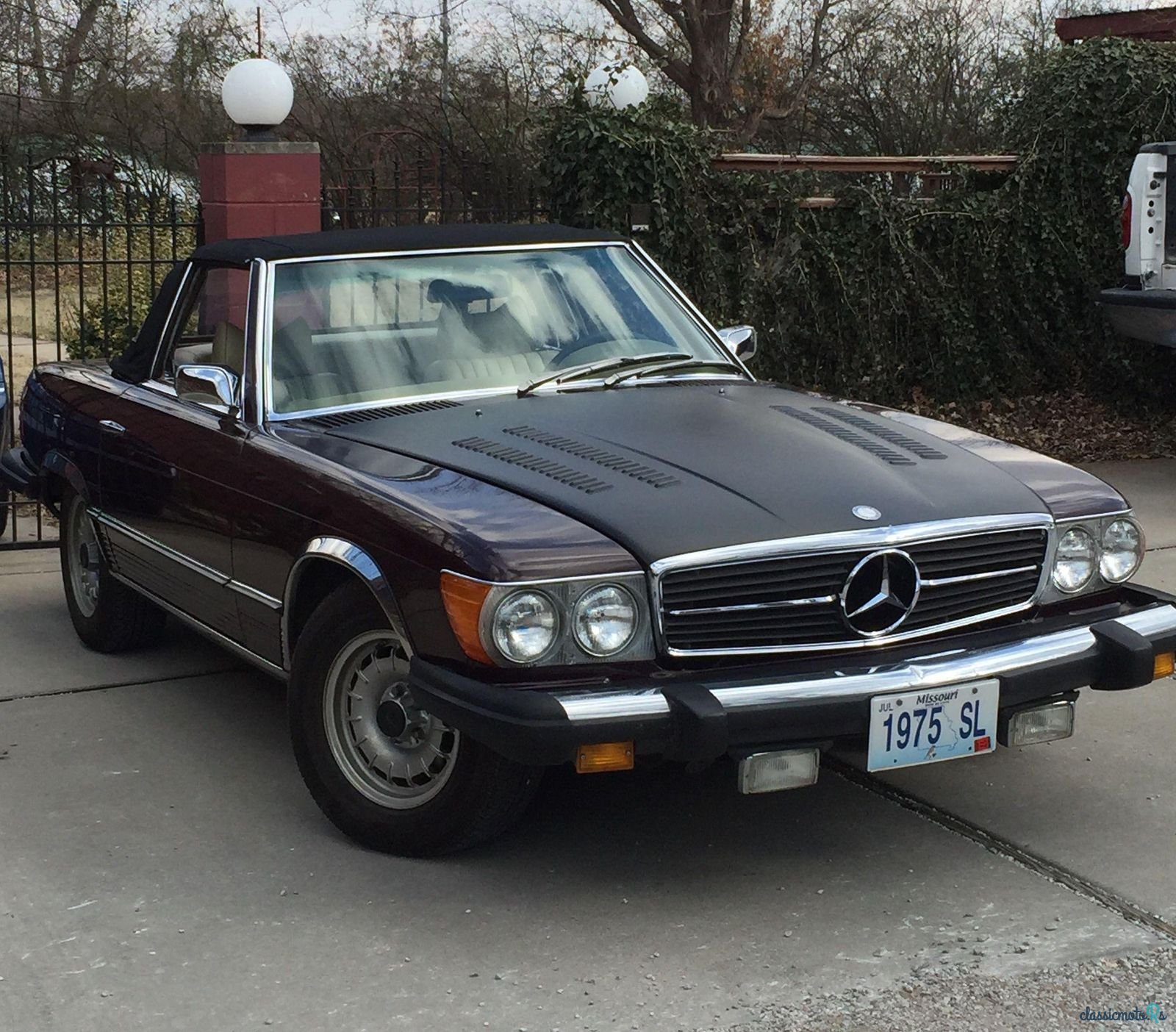 1975' Mercedes-Benz 450SL photo #2