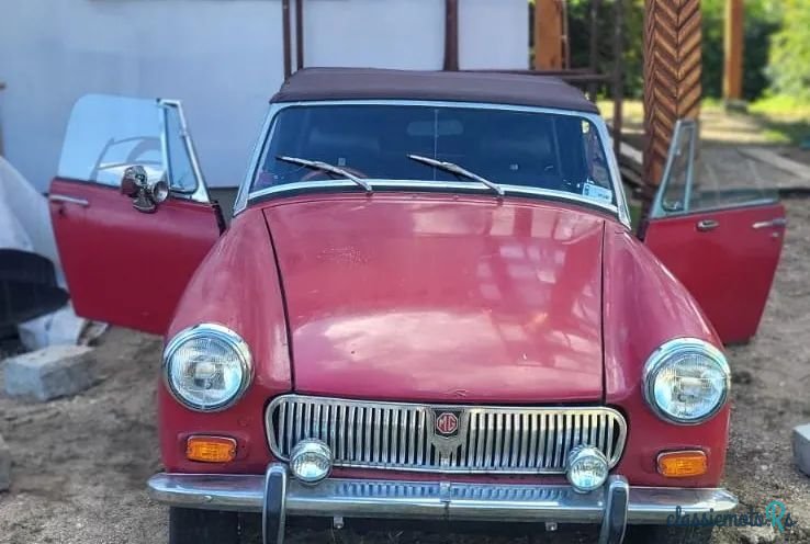 1975' MG Midget photo #1