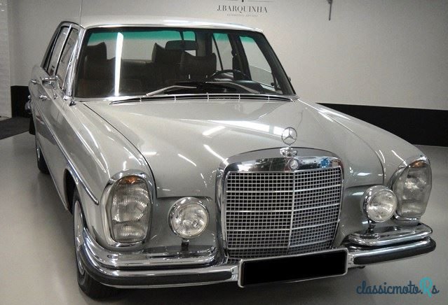 1970' Mercedes-Benz 280 photo #6