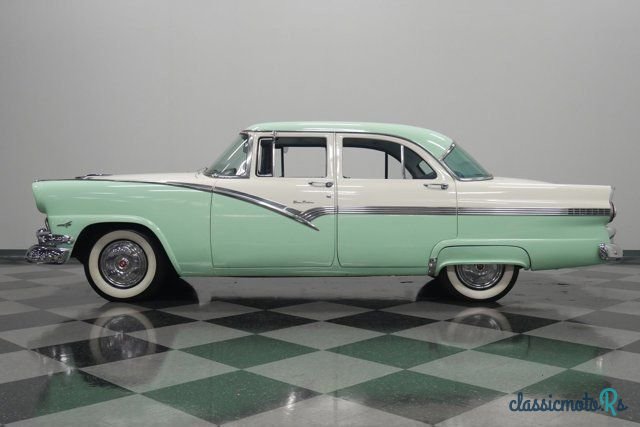 1956' Ford Fairlane photo #1