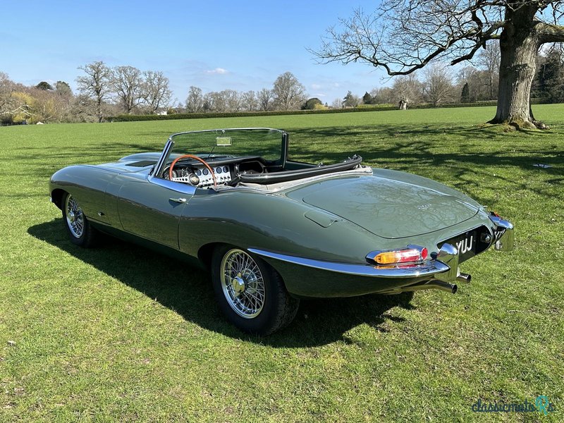1961' Jaguar E-Type photo #4