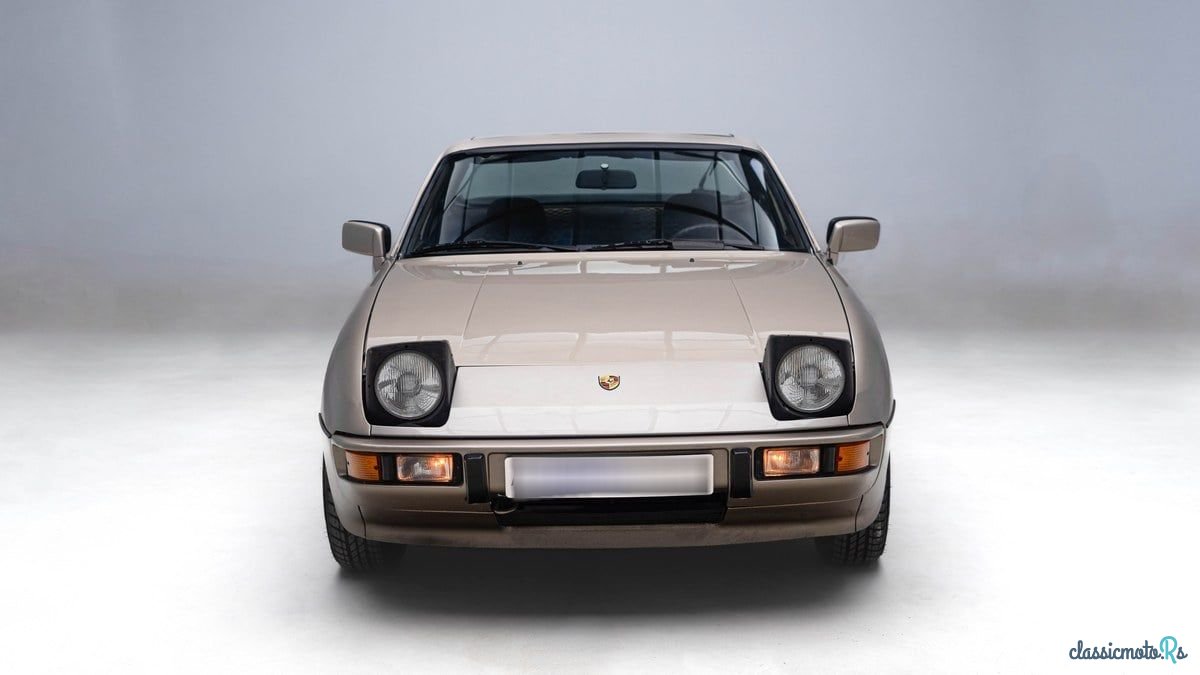 1983' Porsche 924 photo #1