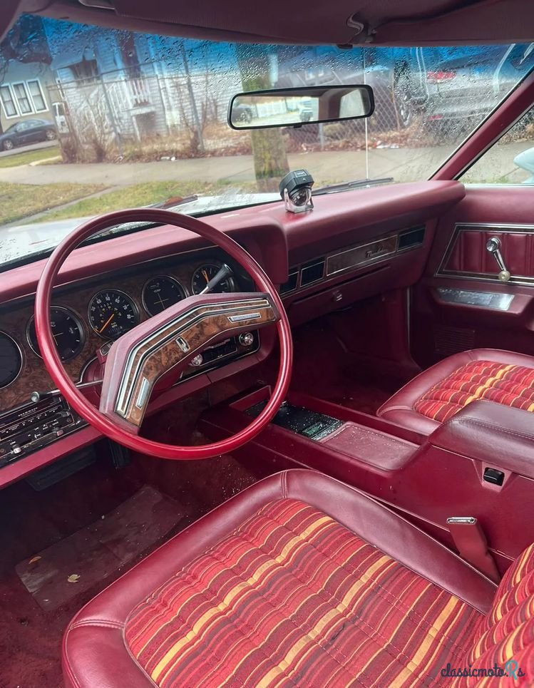 1979' Ford Thunderbird photo #2