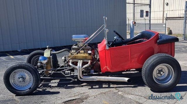 1923' Ford photo #1