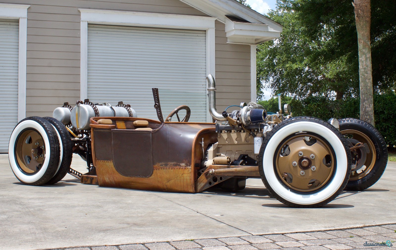 1932' Ford Model B photo #1