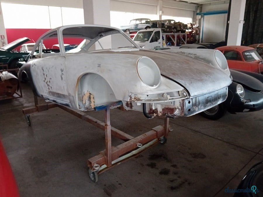 1966' Porsche 911 photo #2
