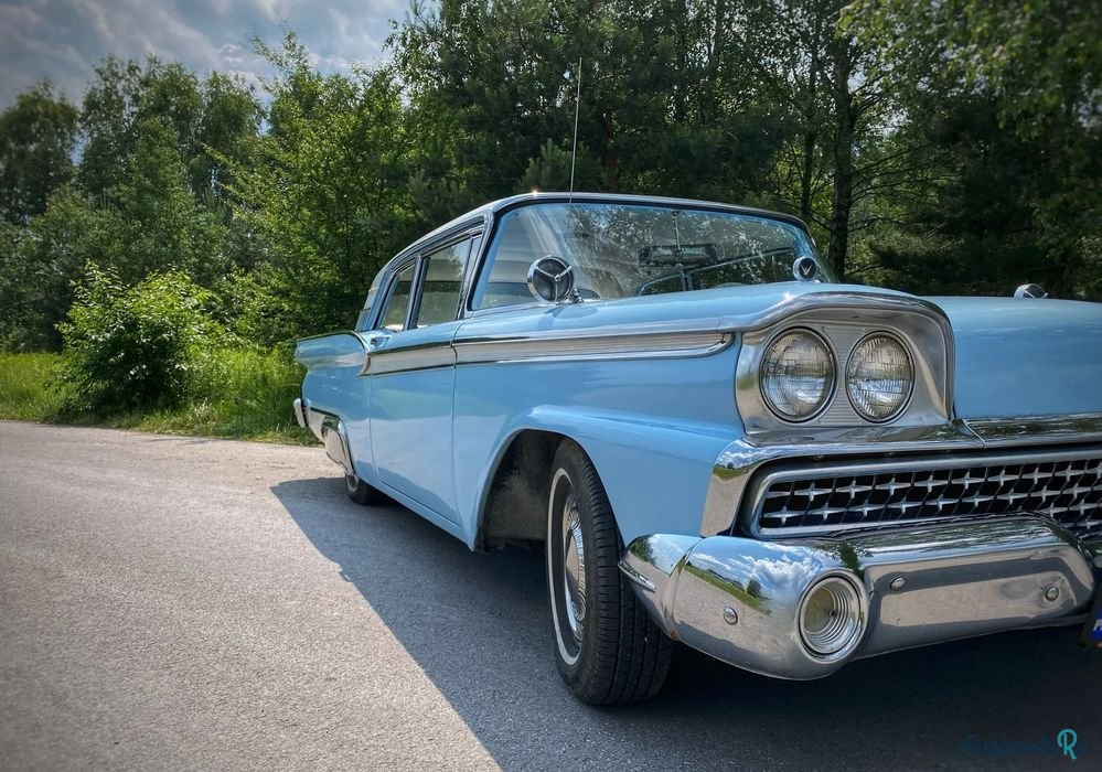 1959' Ford Galaxie photo #3