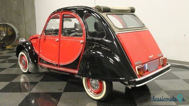 1977' Citroen 2CV photo #5