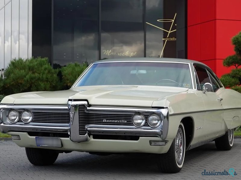 1968' Pontiac Bonneville photo #5