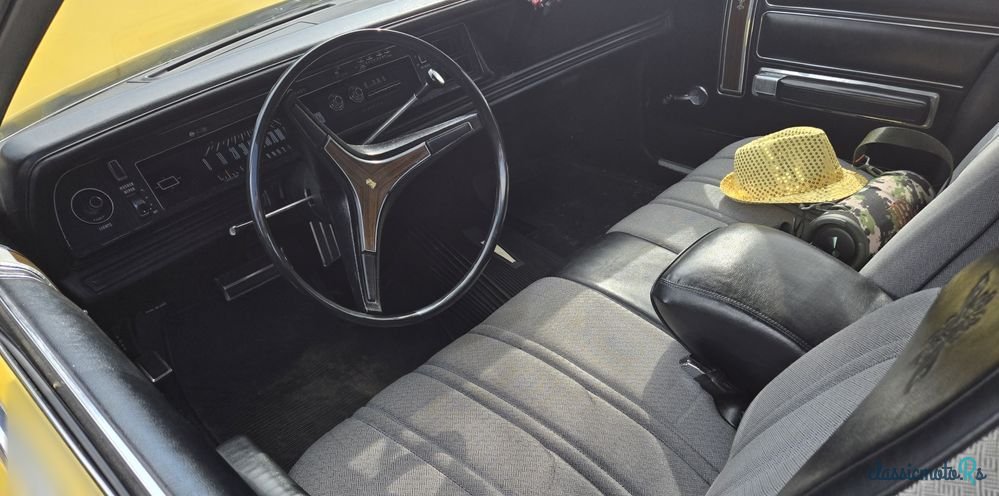 1973' Chrysler New Port photo #5