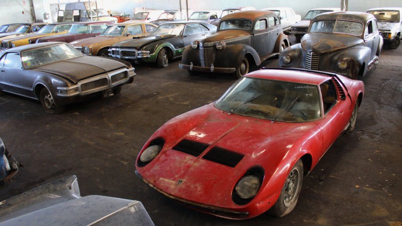 Massive barn find auction with classic Lamborghinis, Porsches, Jaguars happening in France