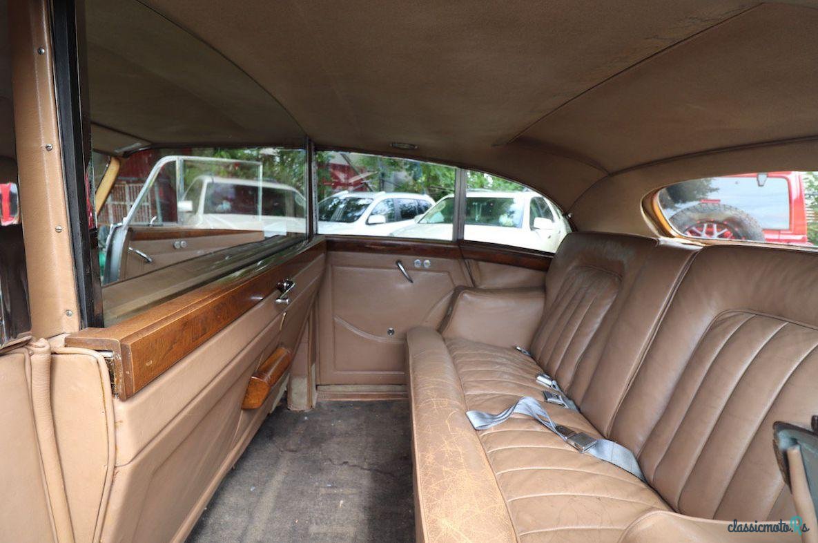 1954' Rolls-Royce Silver Wraith photo #4