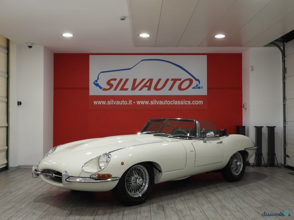 1968' Jaguar E-Type photo #1