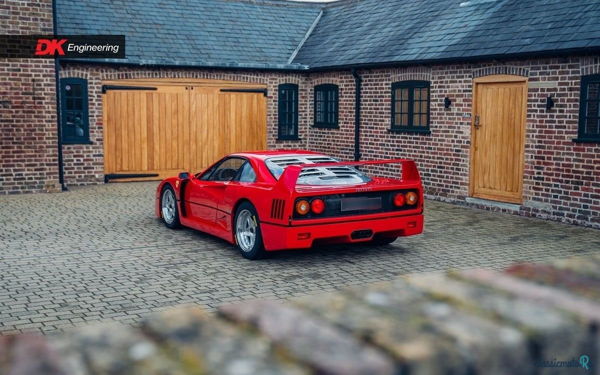 1989' Ferrari F40 photo #4