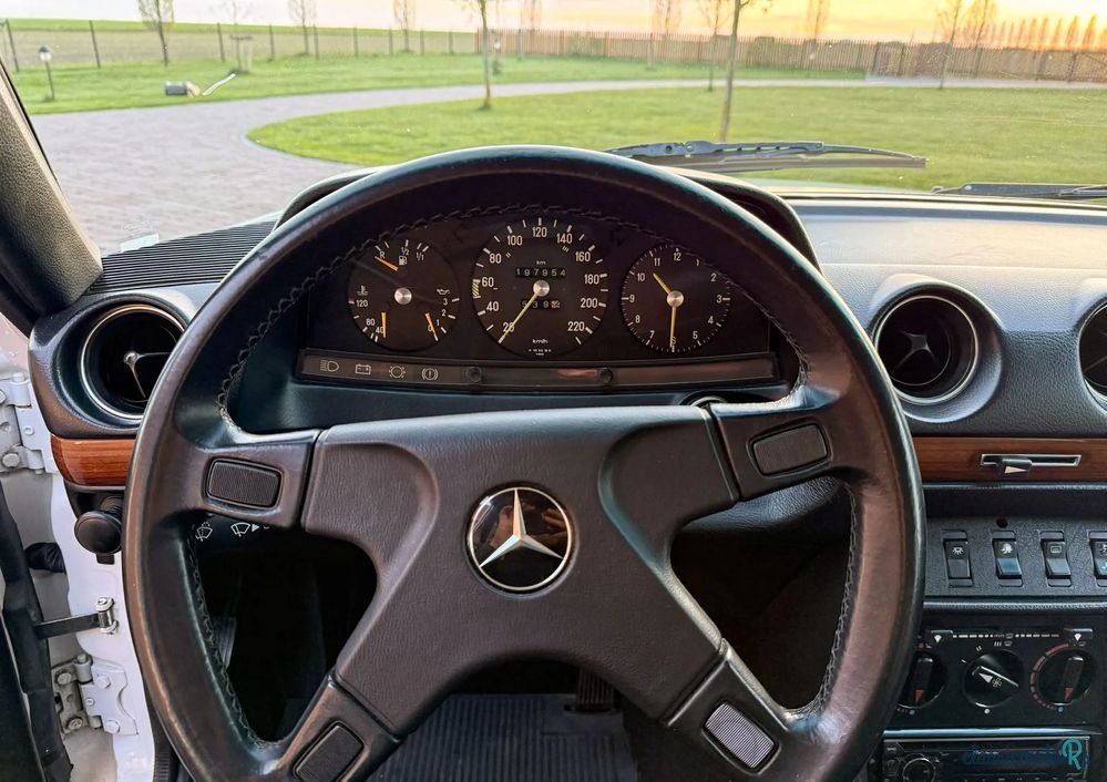 1978' Mercedes-Benz W123 photo #5