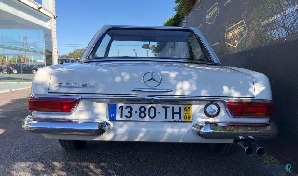 1965' Mercedes-Benz Sl-230 Pagode photo #3