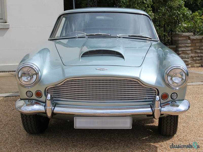 1959' Aston Martin DB4 photo #2