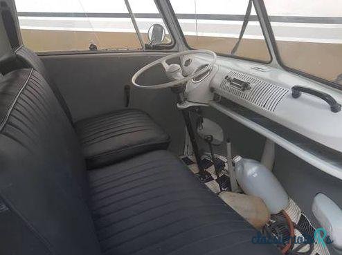 1973' Volkswagen Camper photo #2