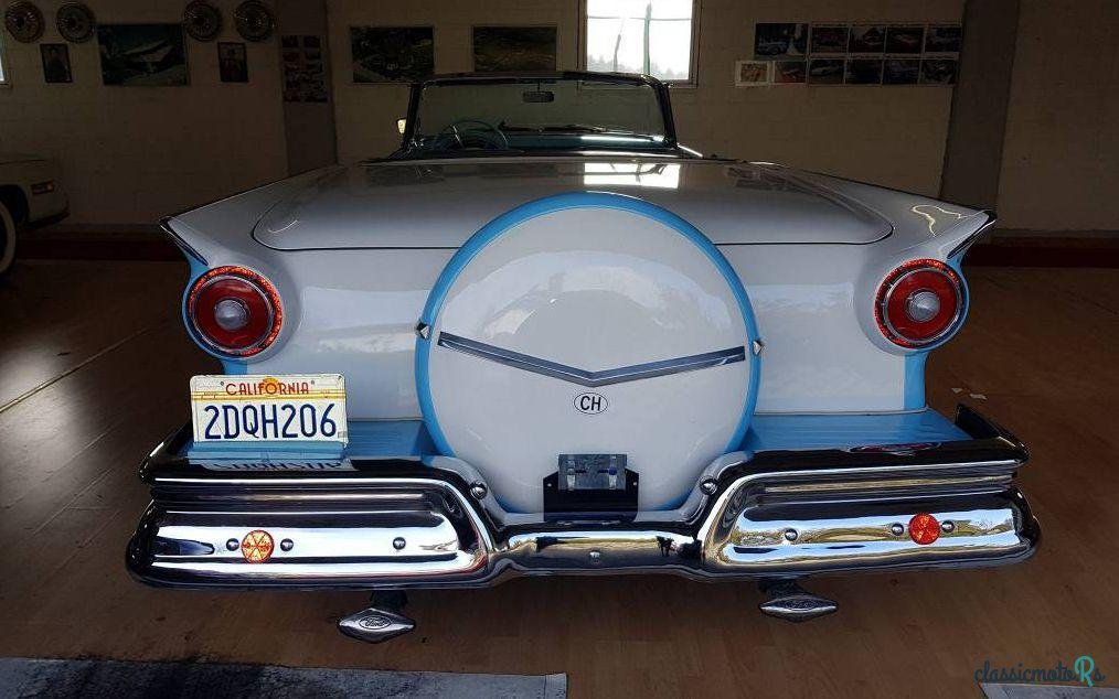 1960' Ford Fairlane photo #1