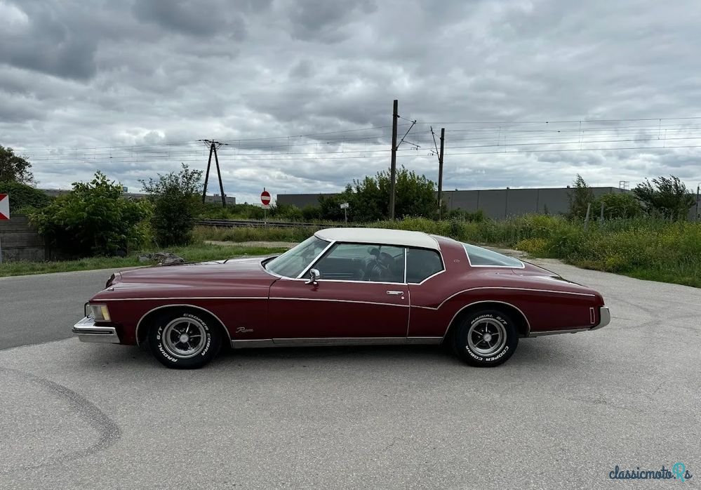 1973' Buick Riviera photo #1