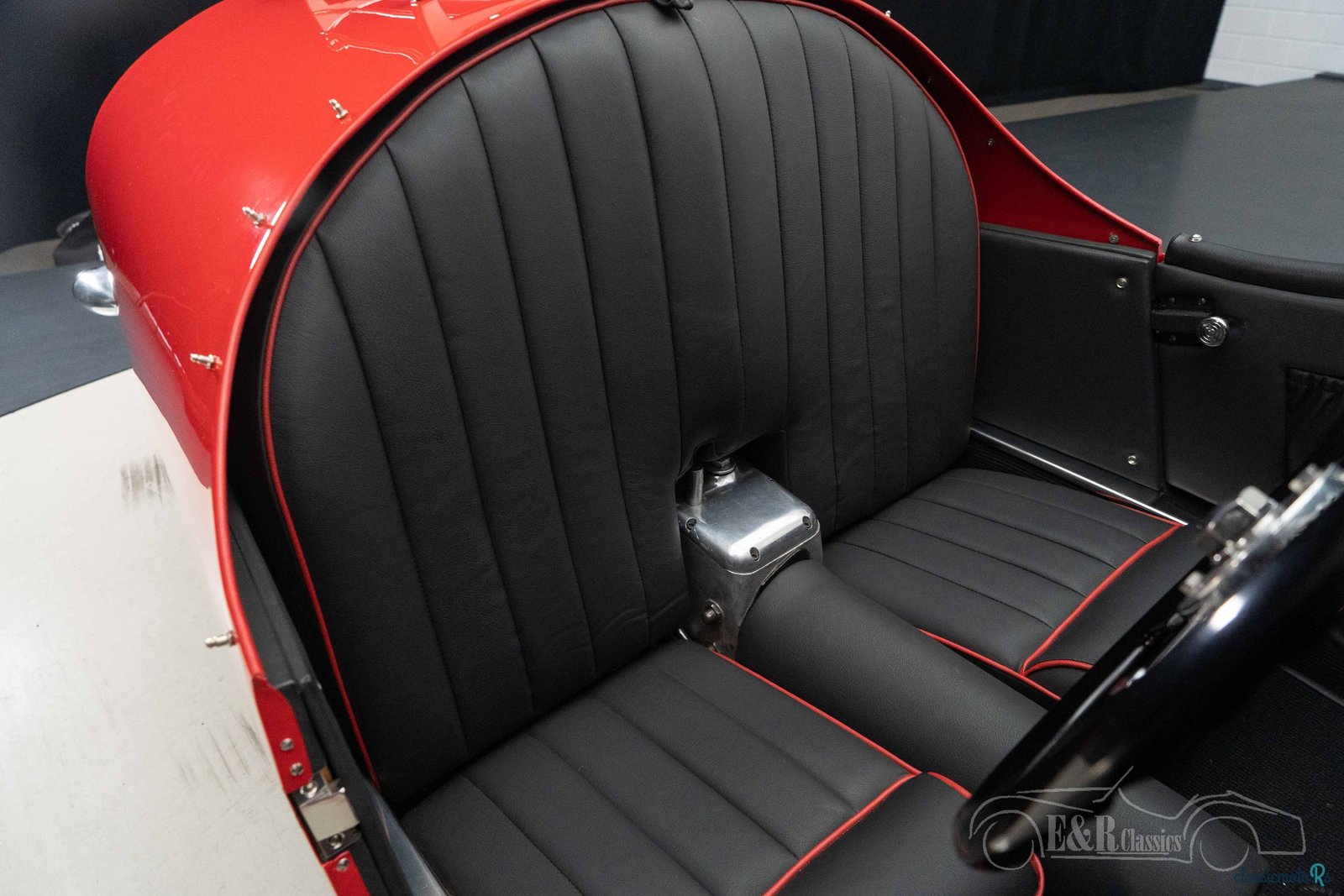 1949' Morgan F photo #5