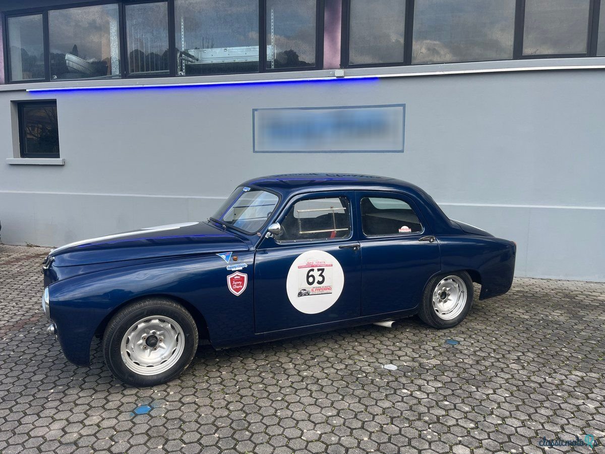 1955' Alfa Romeo 1900 photo #2