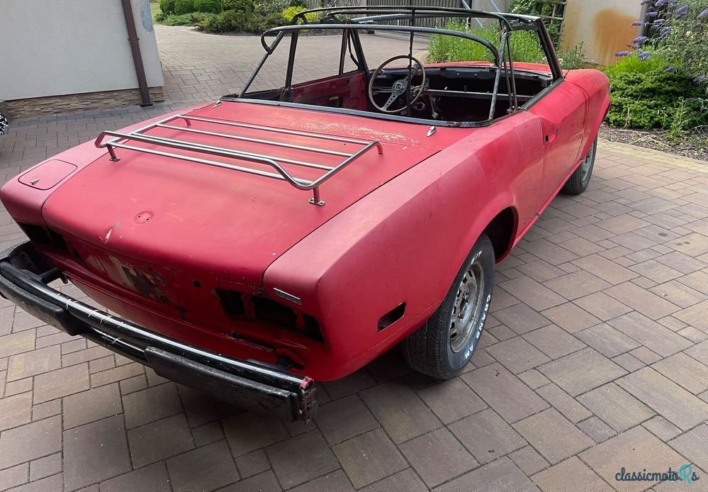 1977' Fiat 124 Spider photo #2