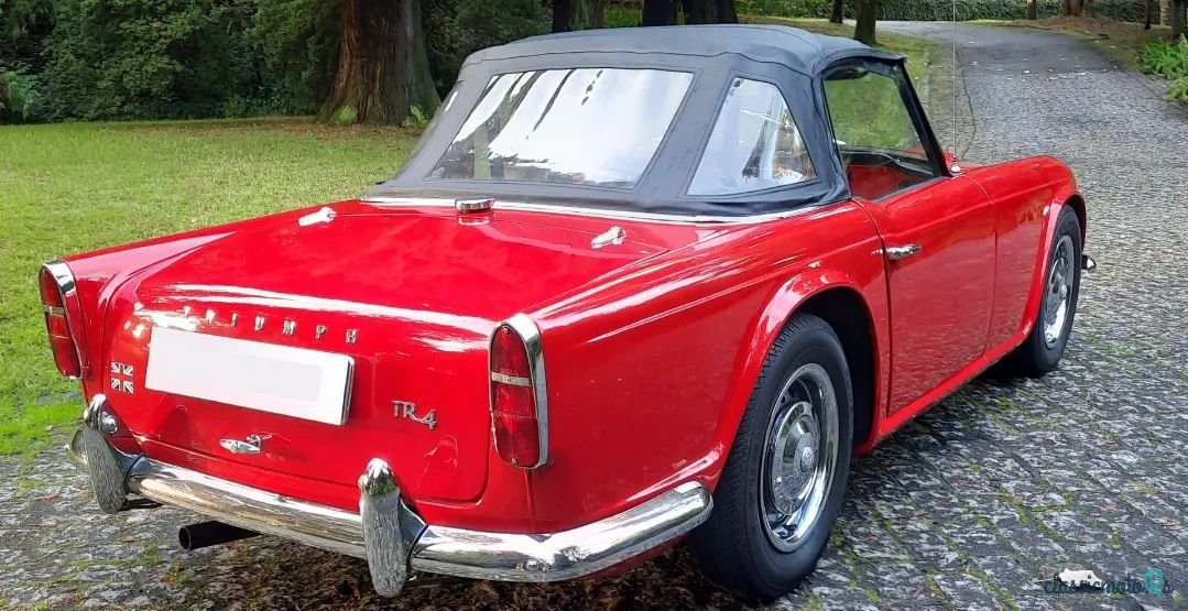 1964' Triumph TR4 photo #5