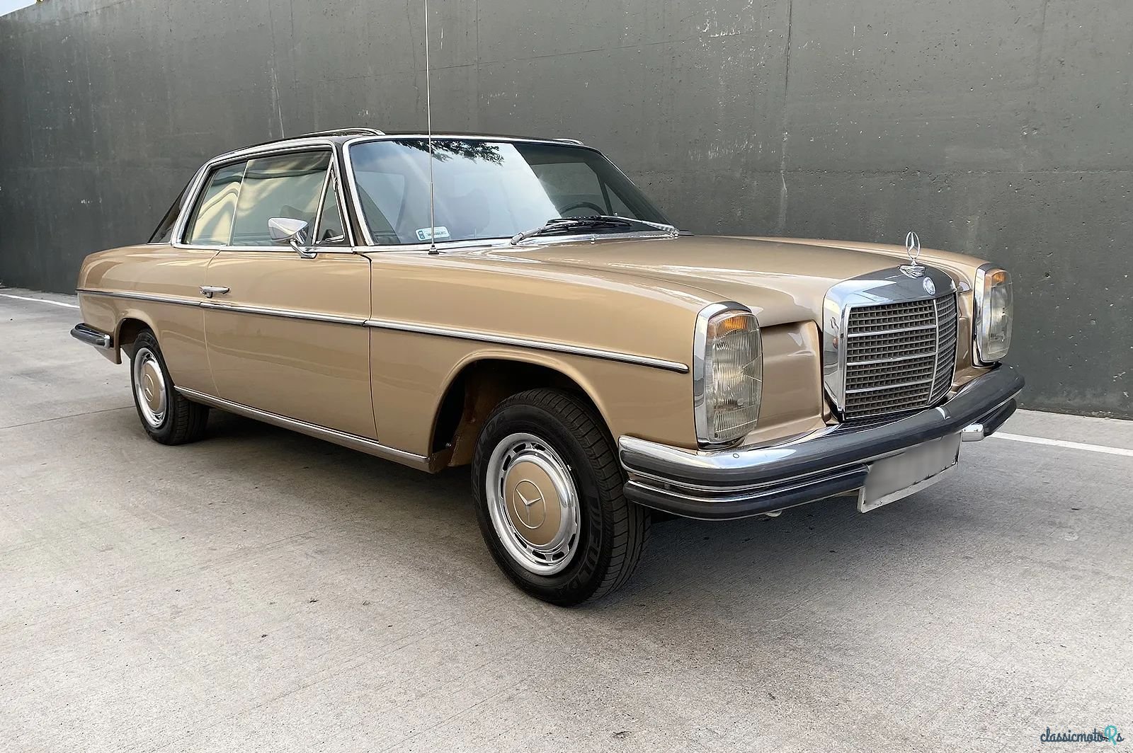 1971' Mercedes-Benz 250 CE photo #3