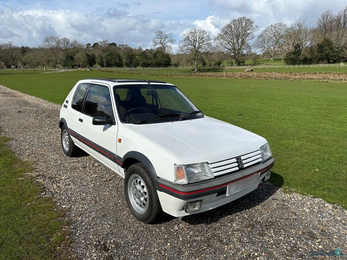 1989' Peugeot 205 photo #1