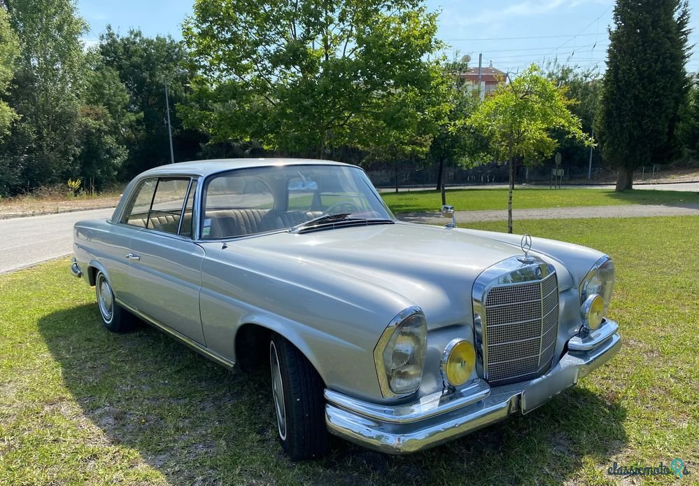 1961' Mercedes-Benz 220 Se photo #1