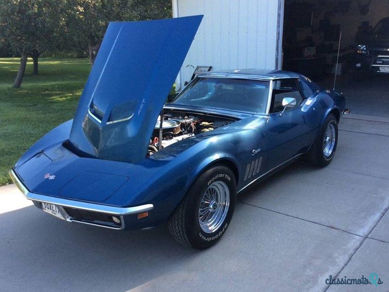 1969' Chevrolet Corvette photo #3