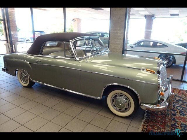 1958' Mercedes-Benz 220S photo #1