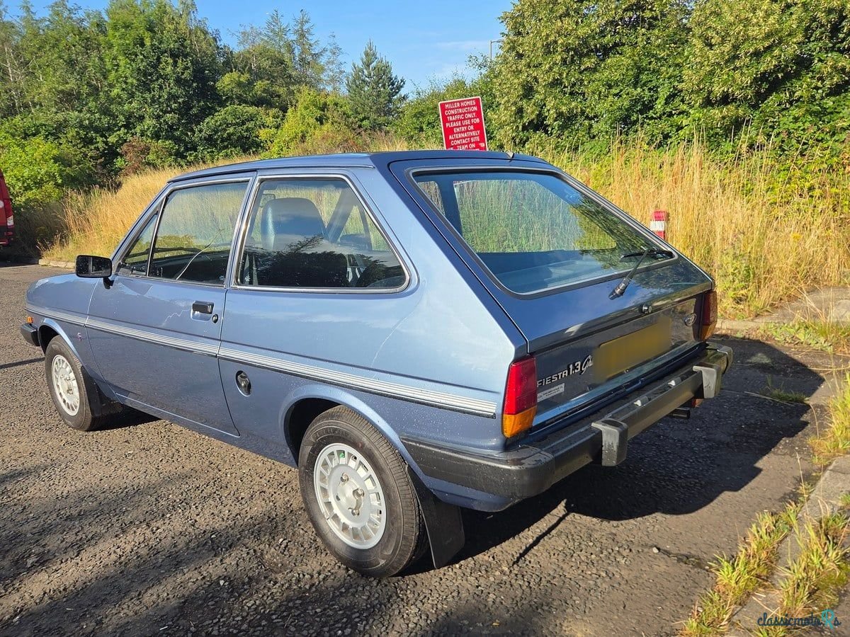 1983' Ford Fiesta photo #4