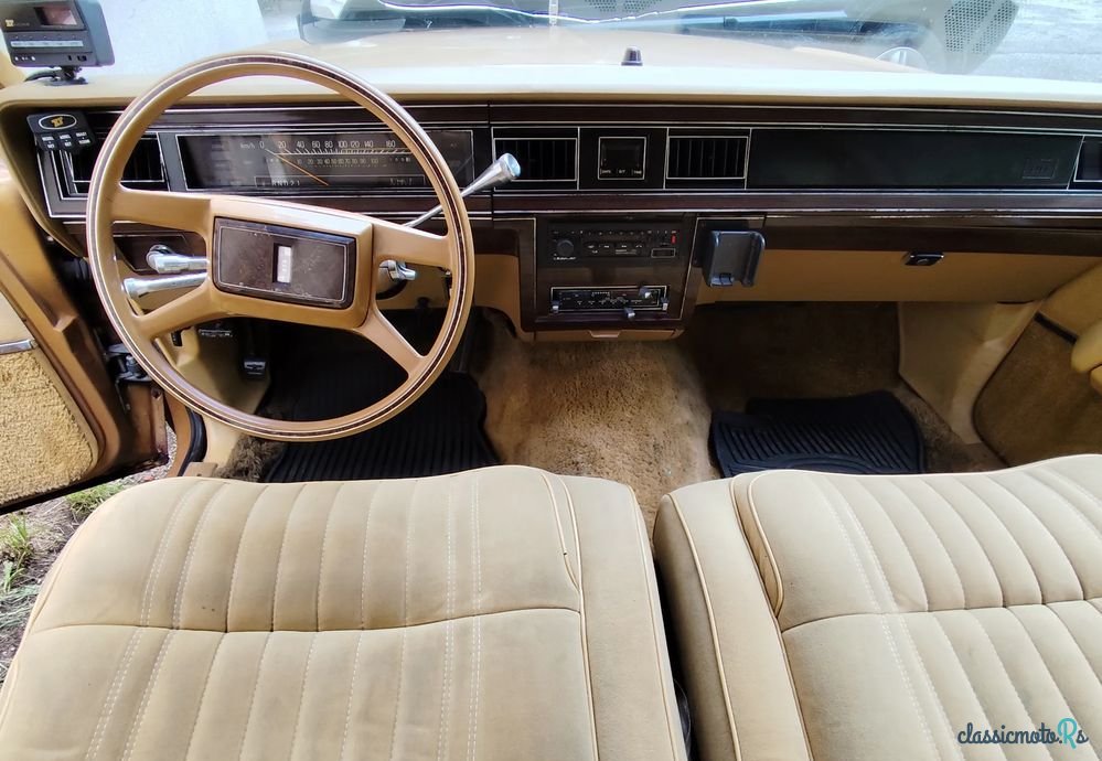 1978' Ford Country Squire photo #4