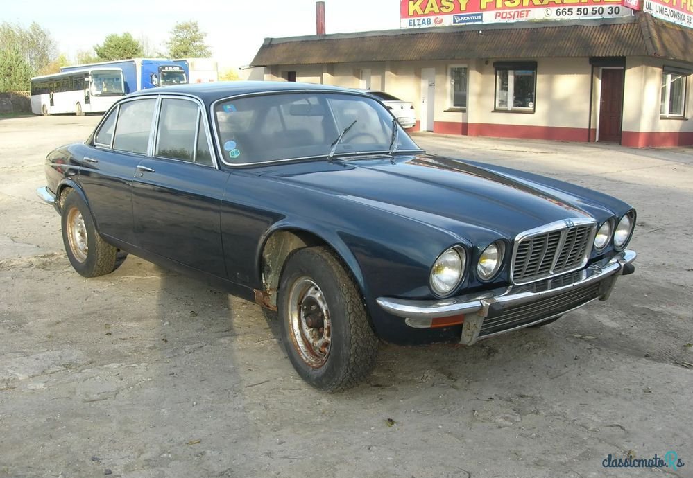 1974' Jaguar XJ photo #6