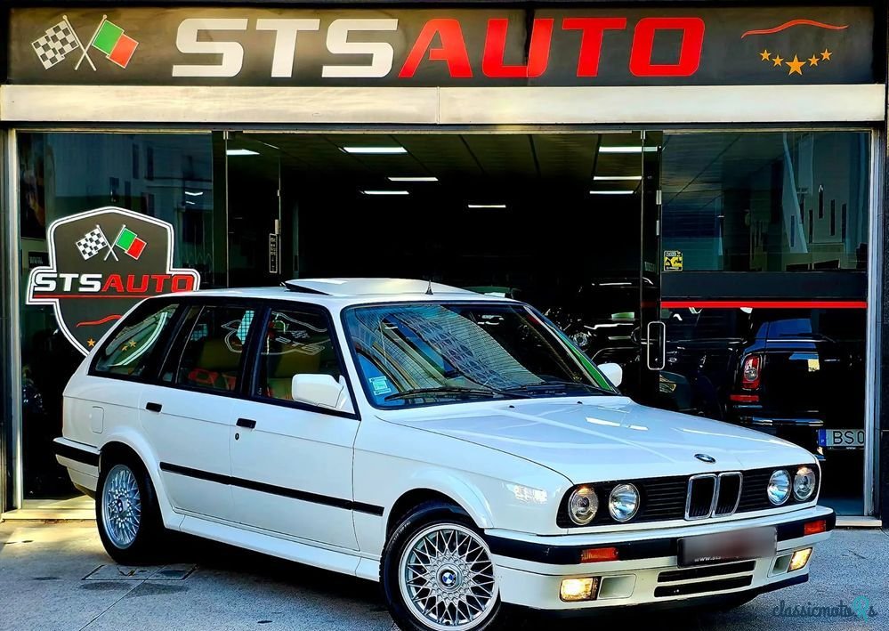 1989' BMW Série 3 I Touring photo #2