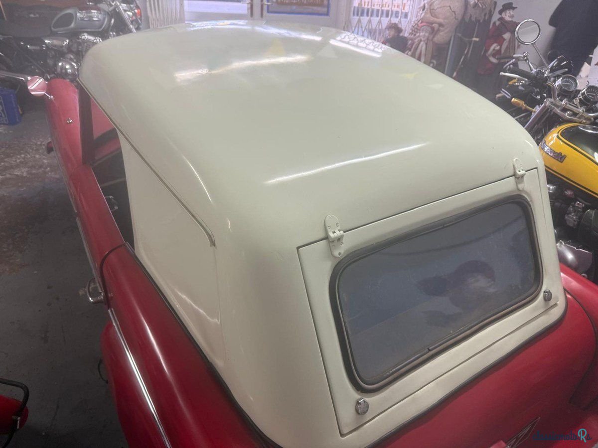 1961' Bond F Van photo #2