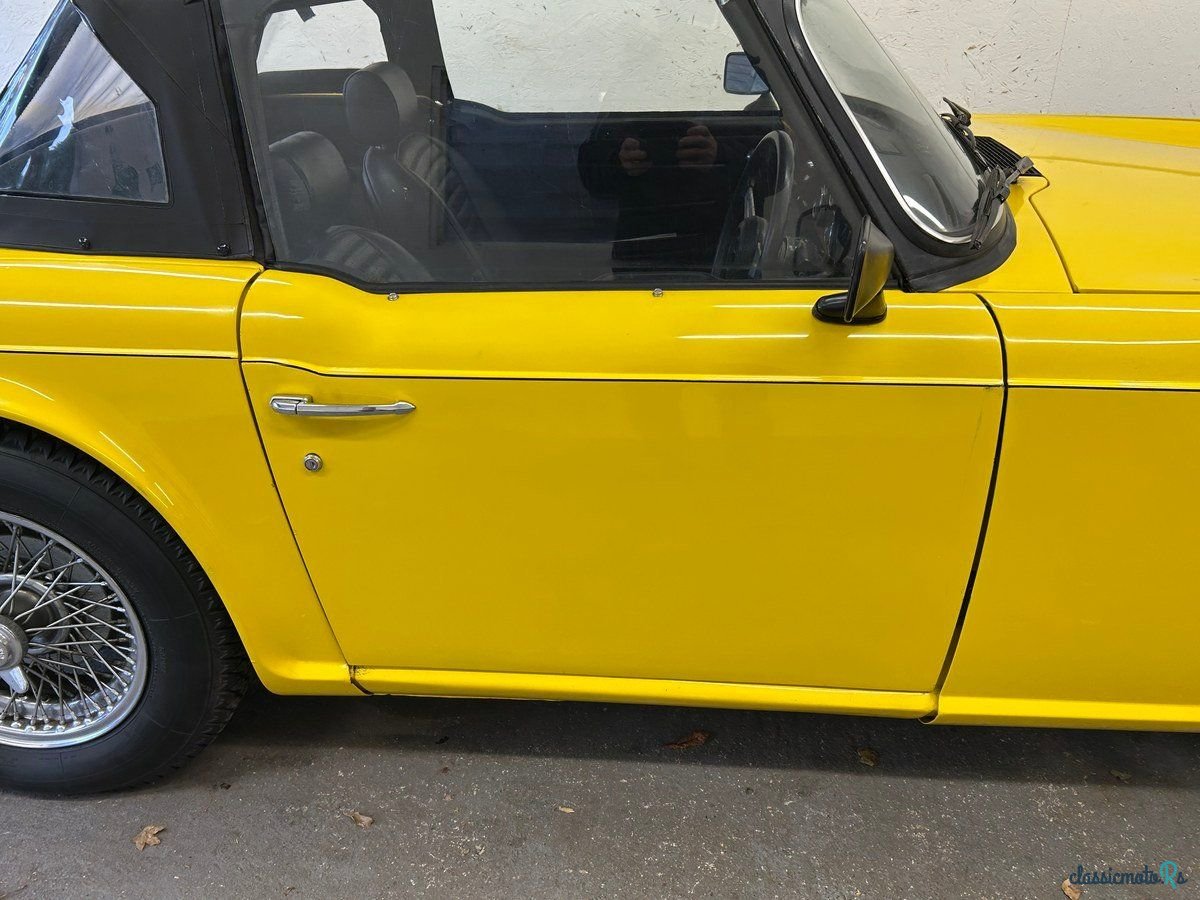 1973' Triumph TR6 photo #6